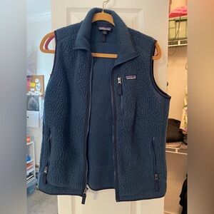 2018 Fall Patagonia Retro Pile Vest in Navy